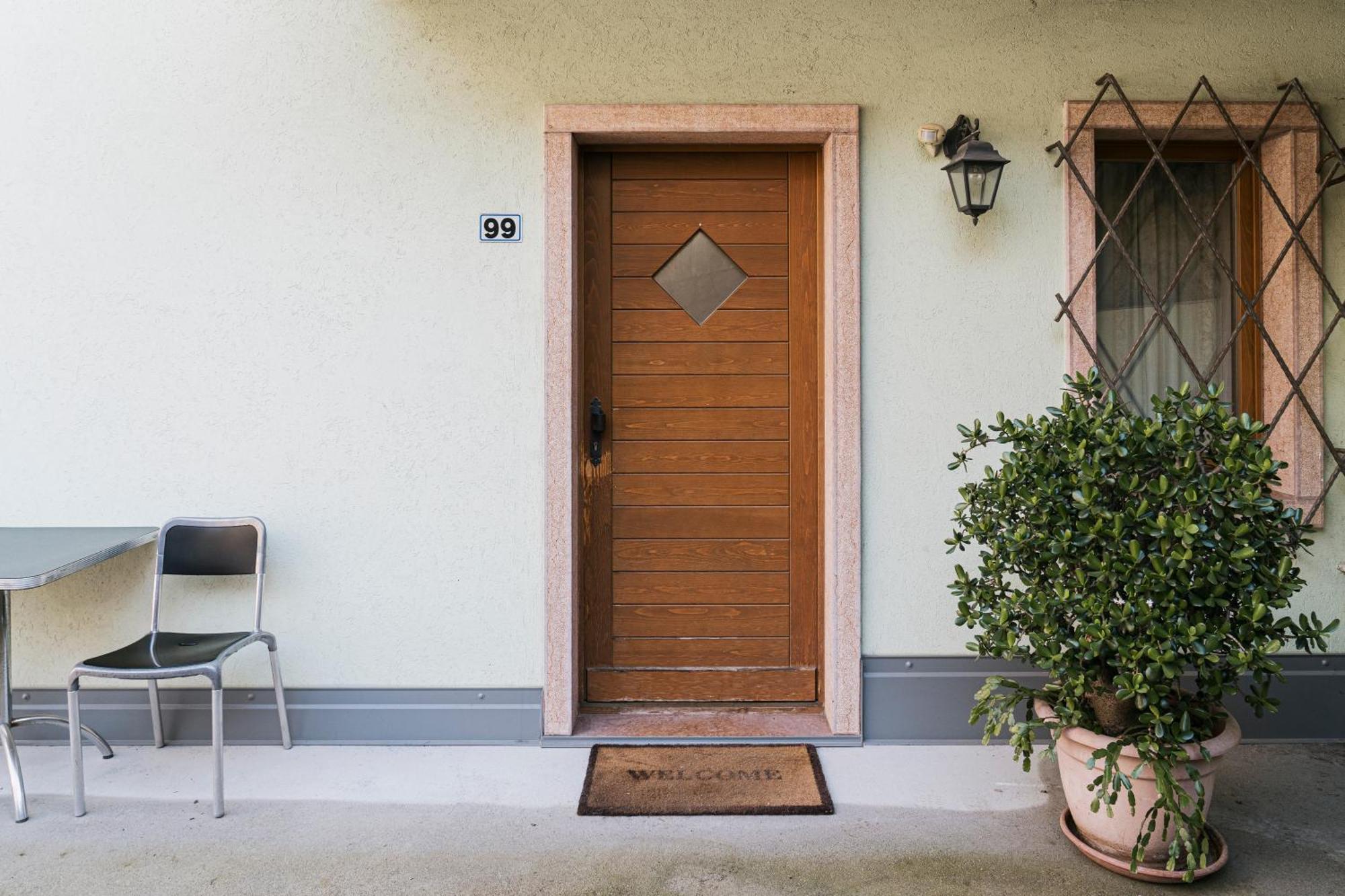 Al Borgo Lägenhet Pietramurata Exteriör bild
